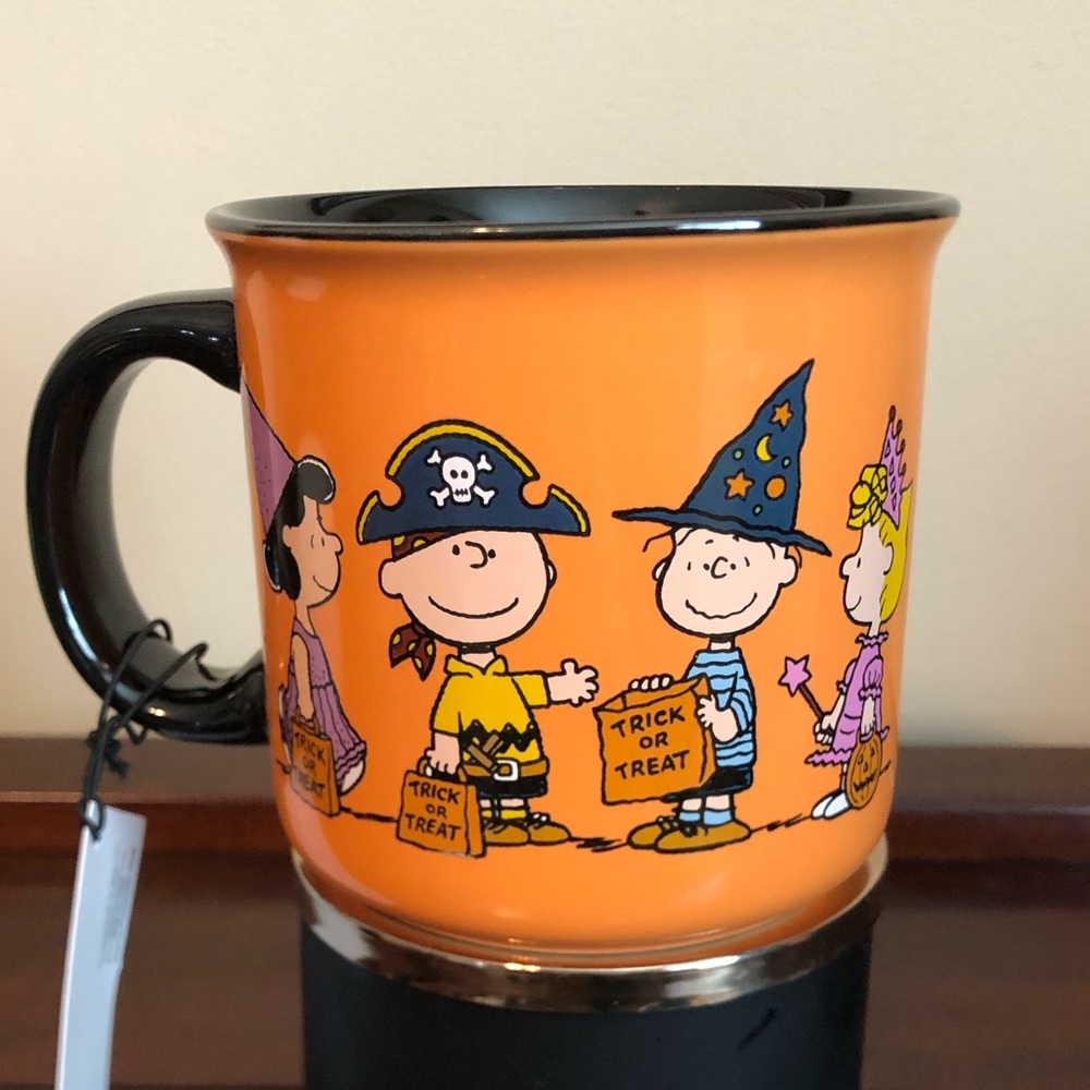 Peanuts Snoopy Halloween Mug